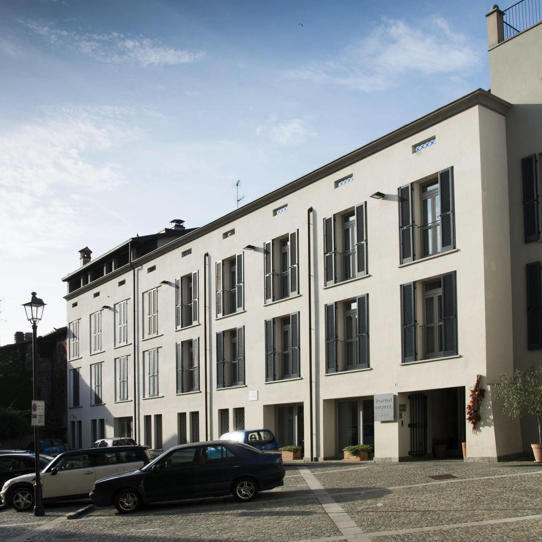 Parini Hotel Bosisio Parini Bagian luar foto